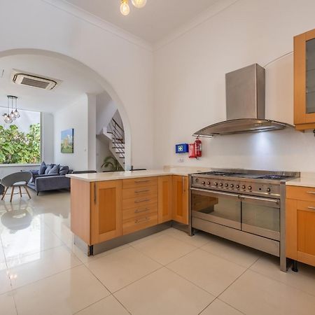 Hard To Come By - Modern & Huge House In Sliema Zewnętrze zdjęcie