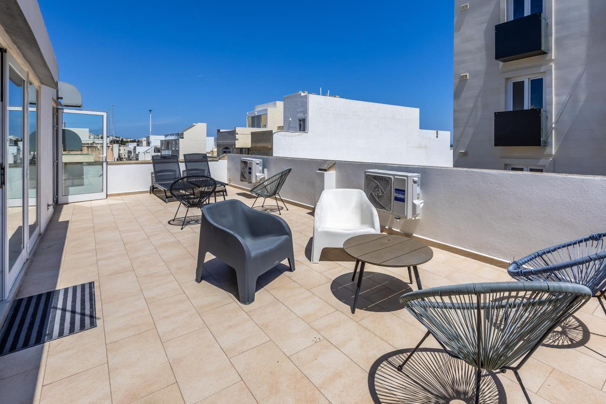 Hard To Come By - Modern & Huge House In Sliema Zewnętrze zdjęcie